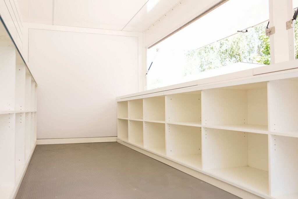 X3M-Xtreme-Concepts-promobox-merchandising (18) promobox-merchandising-interieur-3