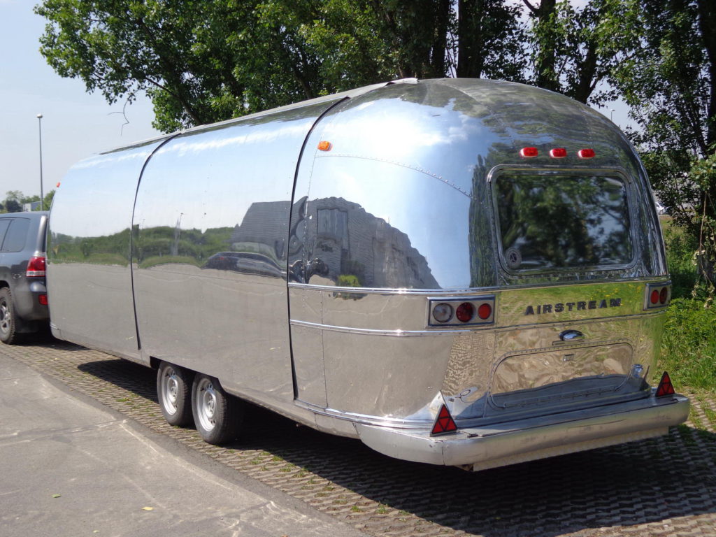 Xtreme Concepts - Airstreamer promo truck event rent (3) Airstreamer-esterno-1